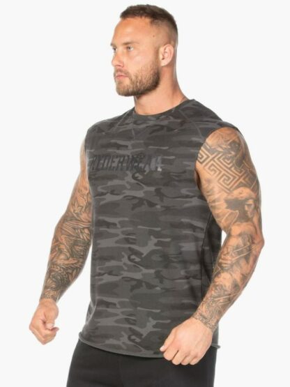 CAMO fleece tank - Image 4