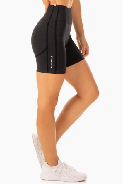 ENHANCE Scrunch Bum Seamless Shorts